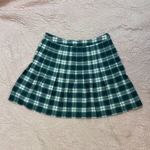 Urban Outfitters Green Plaid Pleated Skater High Rise Mini Skirt
